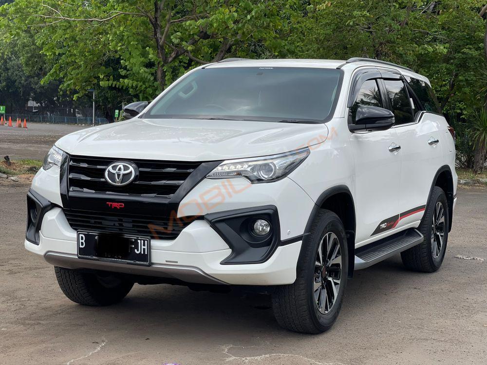 Mobil Toyota Fortuner 2019