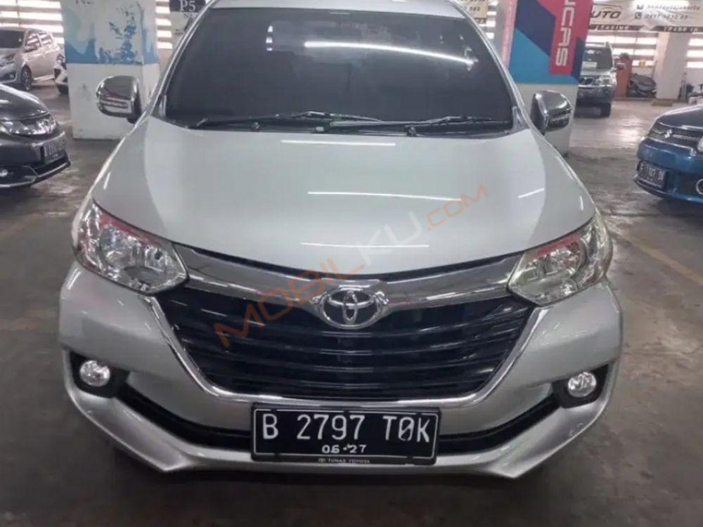 Mobil Toyota Avanza 2017