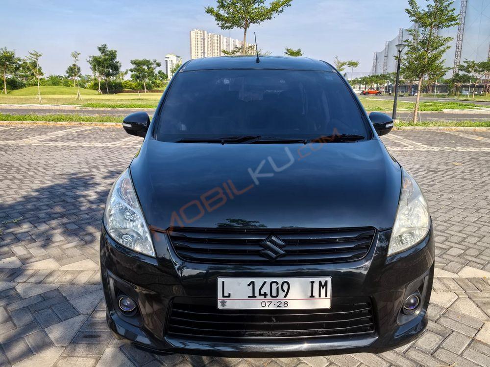 Mobil Suzuki Ertiga 2013