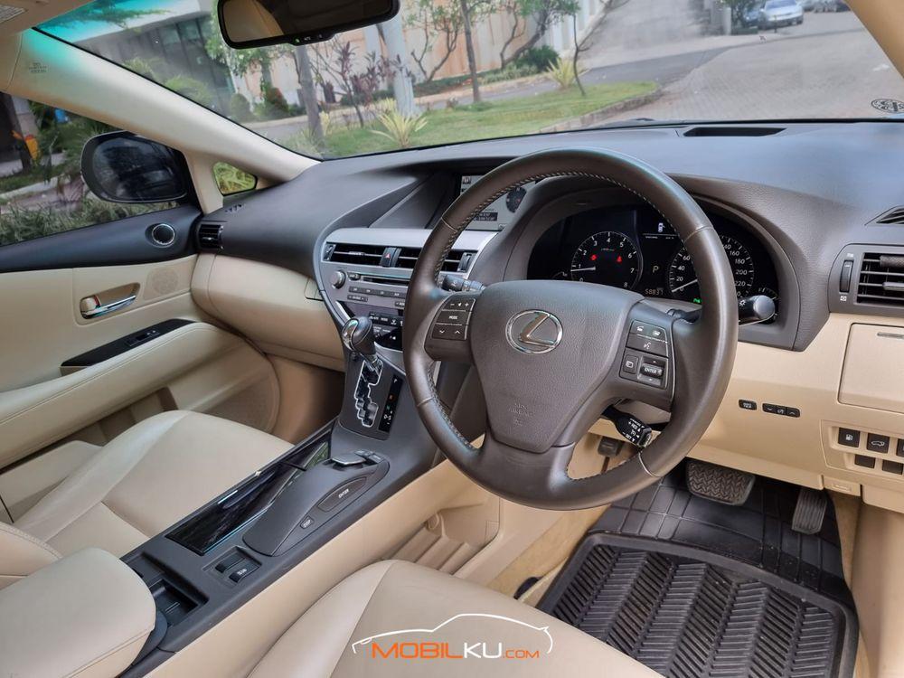 Mobil Lexus RX 2012