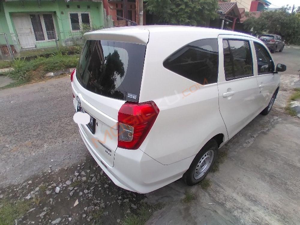 Mobil Daihatsu Sigra 2022