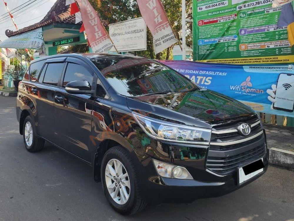 Mobil Toyota Kijang Innova 2017