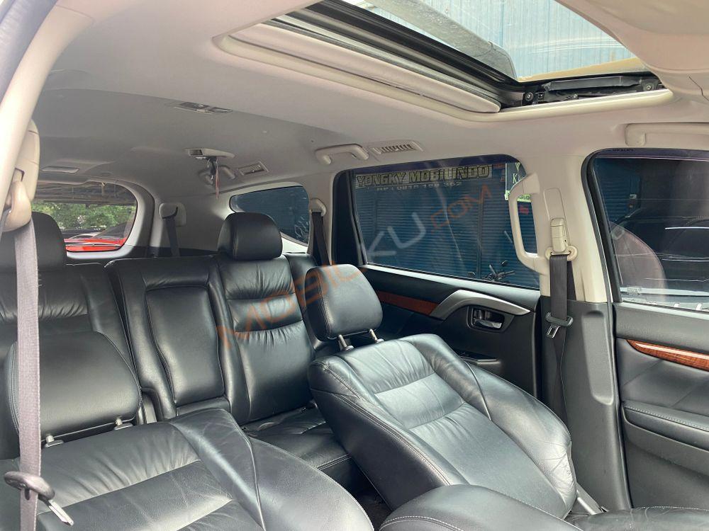 Mobil Mitsubishi Pajero Sport 2016