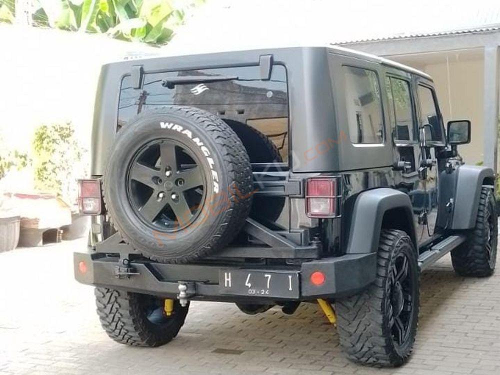 Mobil Jeep Wrangler 2010