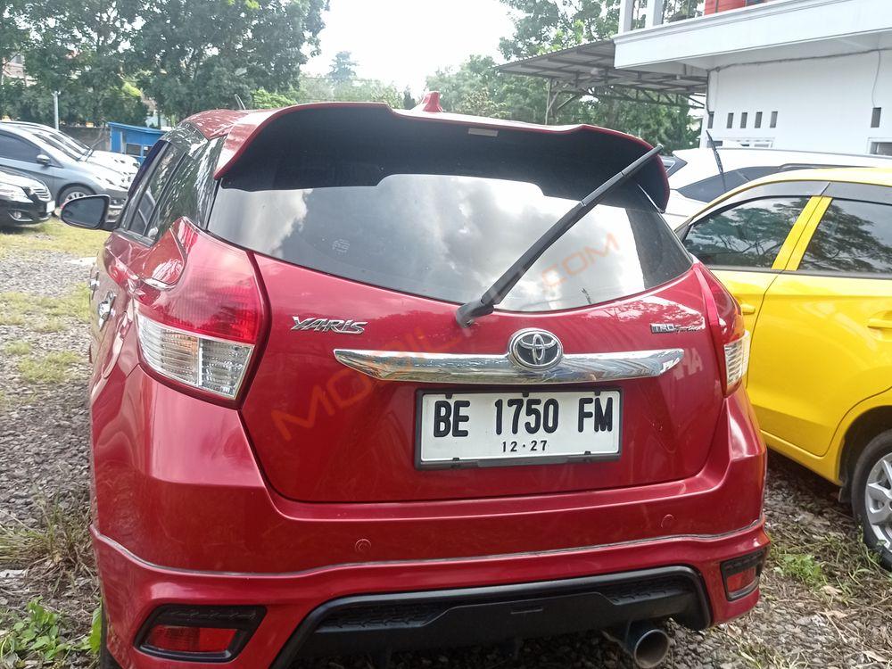 Mobil Toyota Yaris 2017