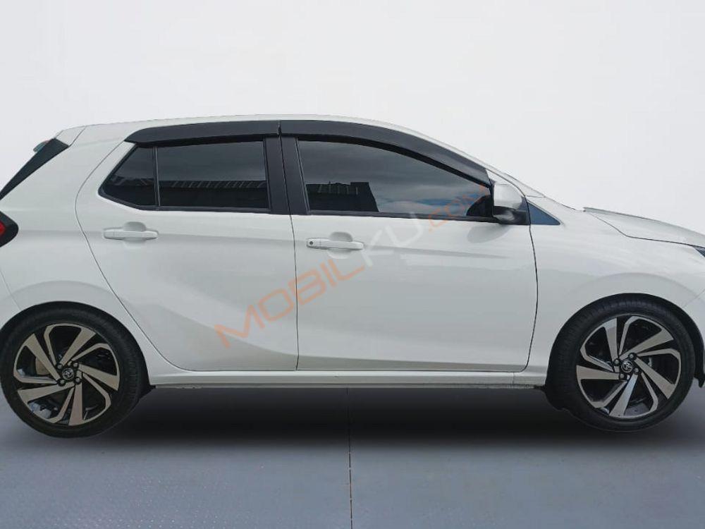 Mobil Daihatsu Ayla 2023