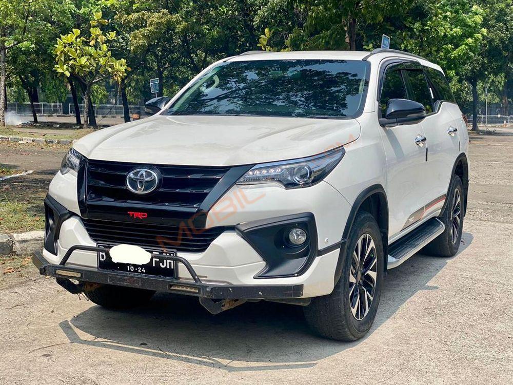 Mobil Toyota Fortuner 2019