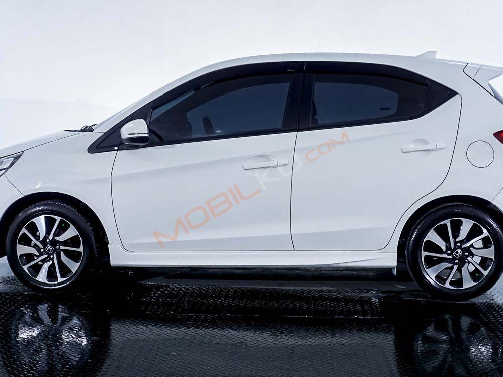 Mobil Honda Brio 2022