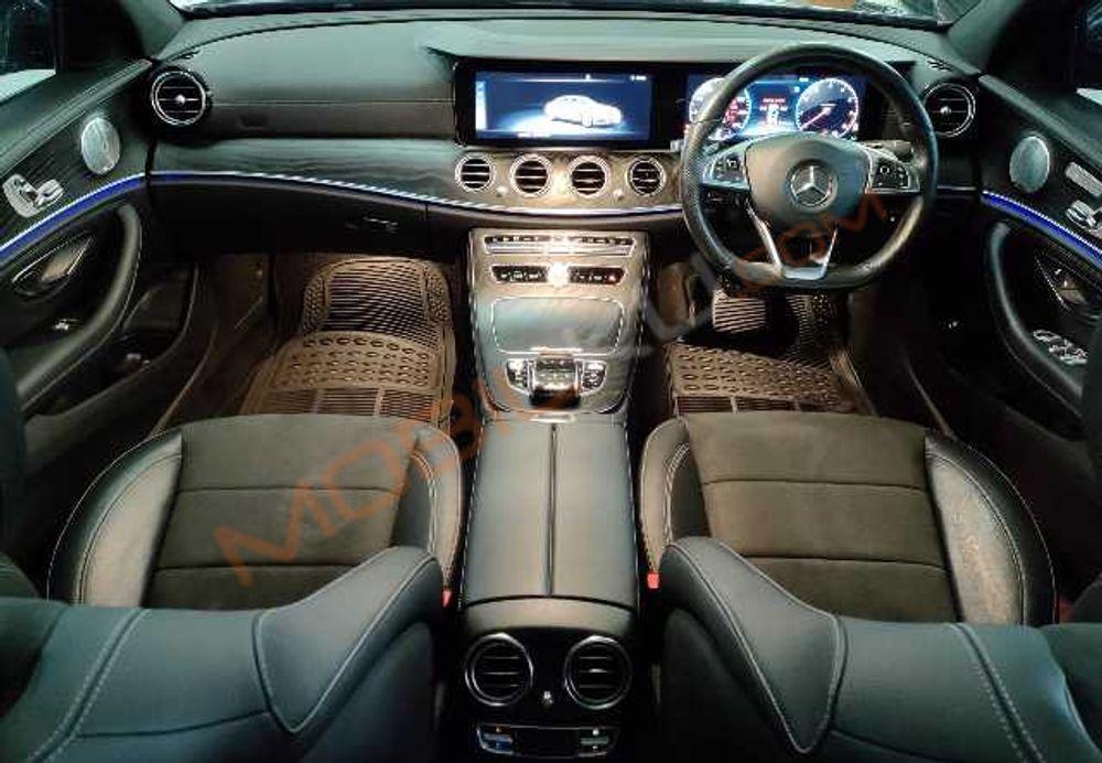 Mobil Mercedes-Benz E-Class 2018