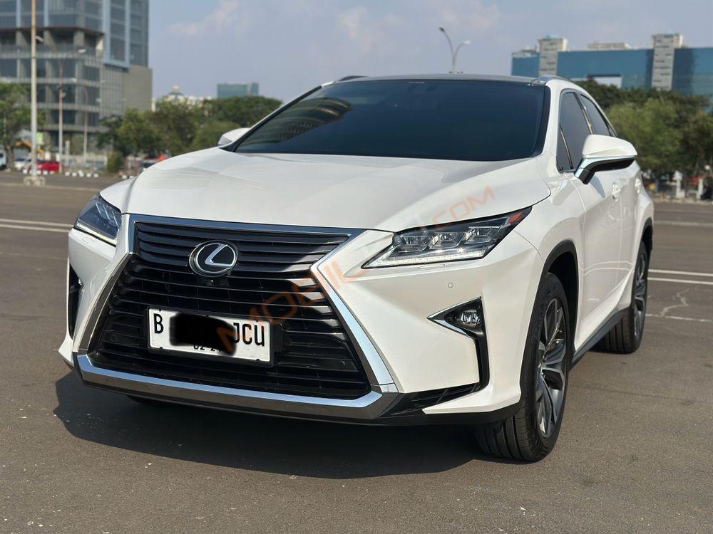 Mobil Lexus RX 2018