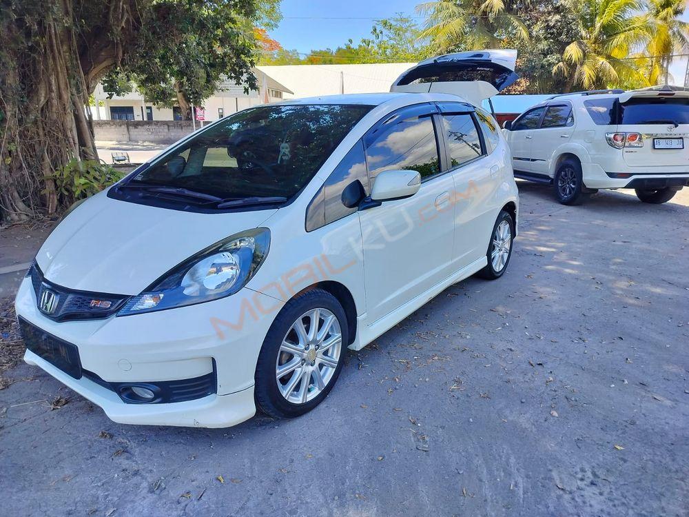 Mobil Honda Jazz 2014