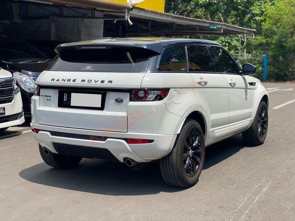 Mobil Range Rover Evoque 2014