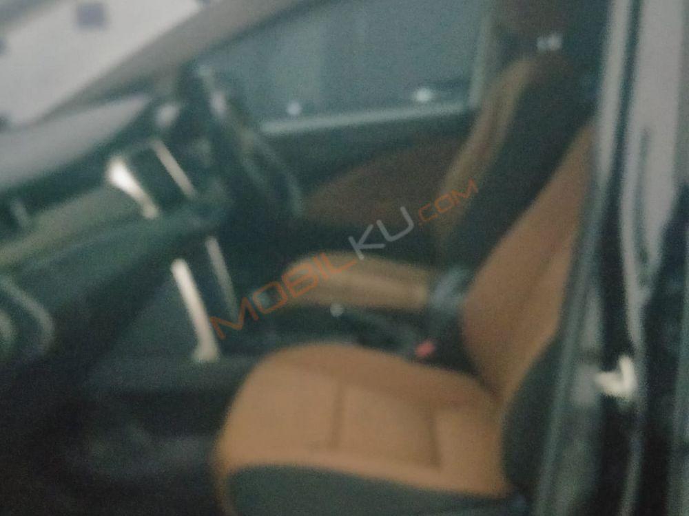 Mobil Toyota Kijang Innova 2019