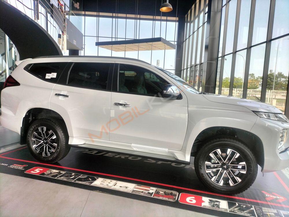 Mobil undefined undefined undefined