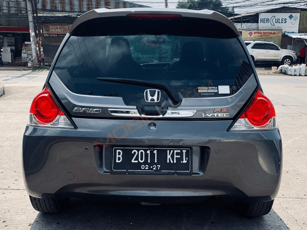Mobil Honda Brio 2017