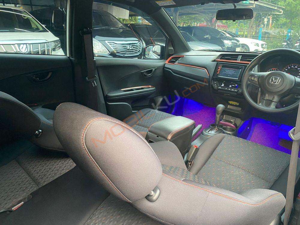Mobil Honda Brio 2023