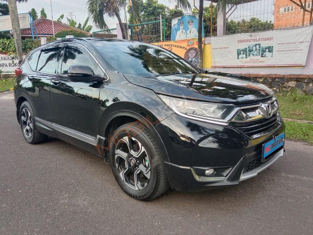 Mobil Honda CR-V 2017