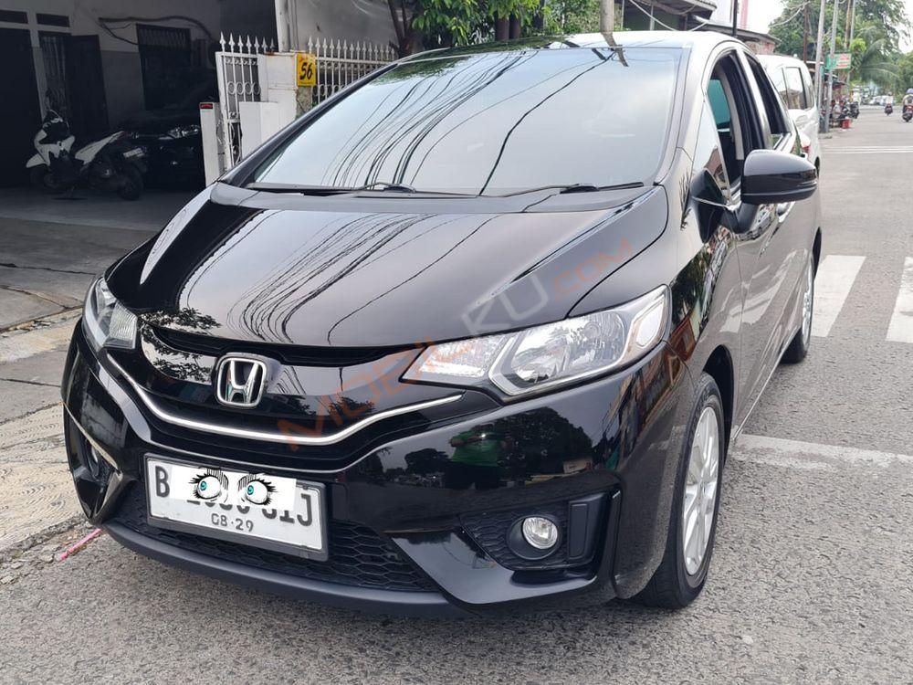 Mobil Honda Jazz 2019