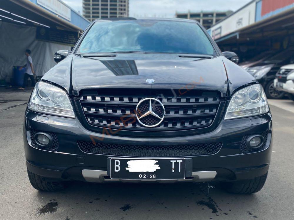 Mobil Mercedes-Benz ML 2006