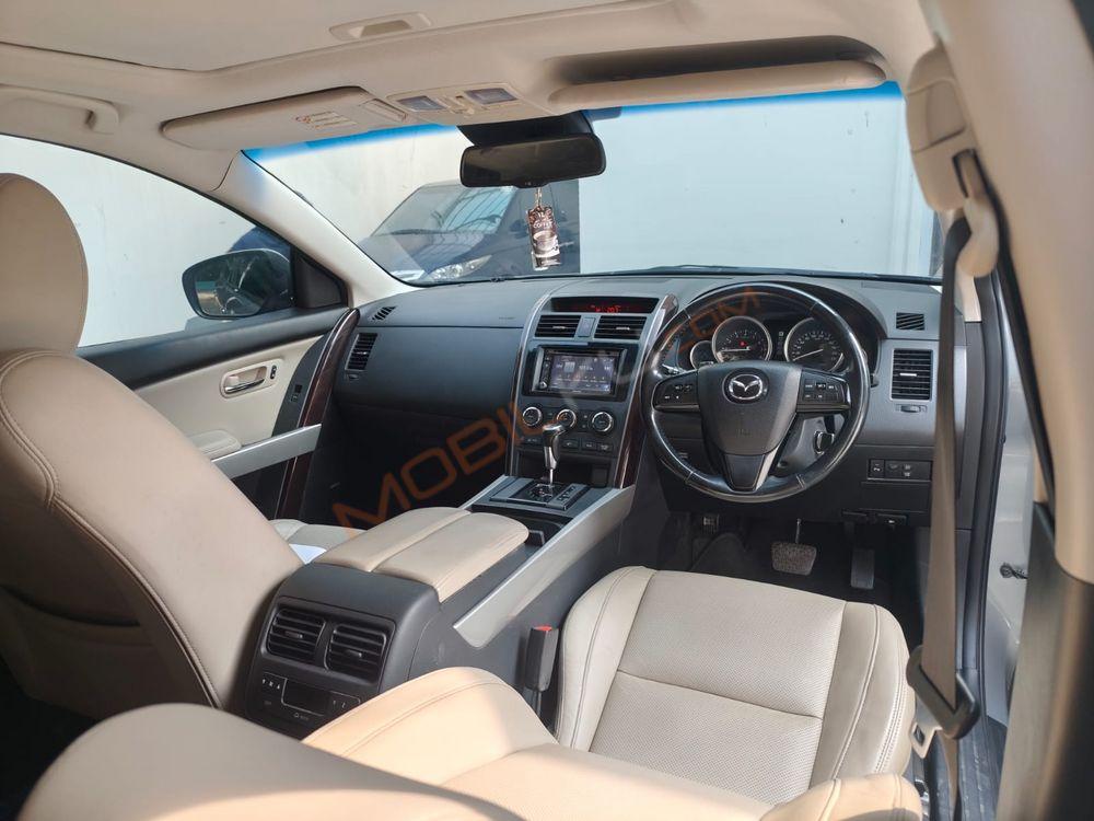 Mobil Mazda CX-9 2013