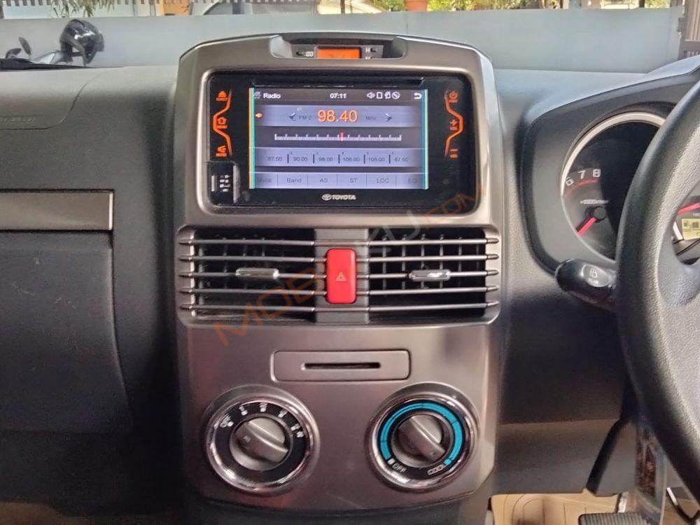 Mobil Toyota Rush 2016