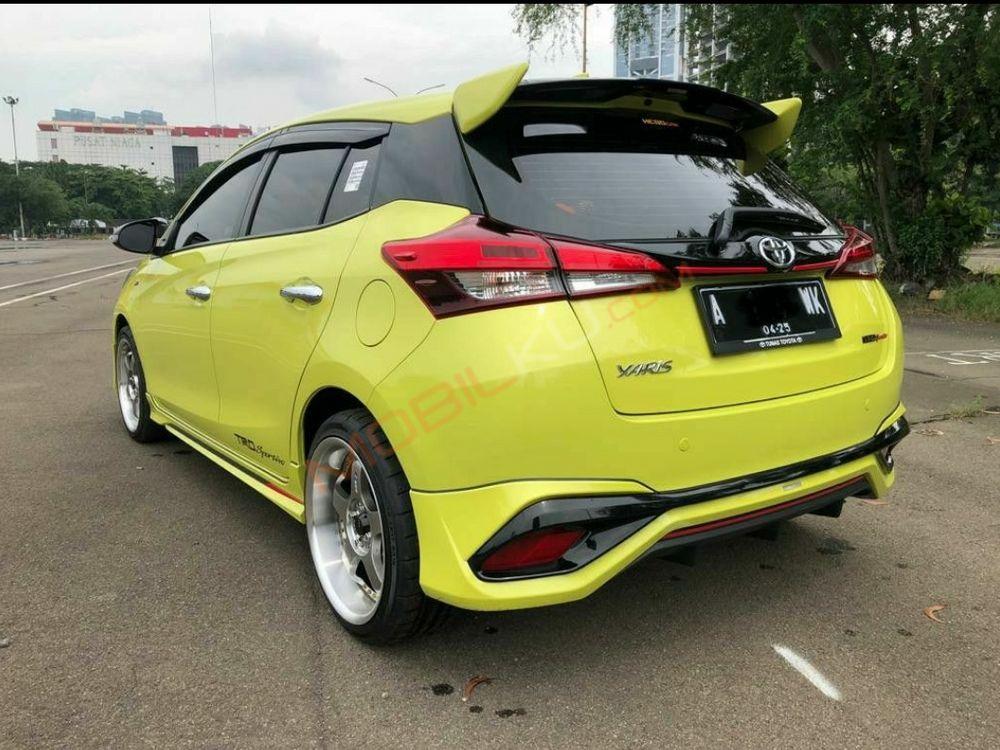 Mobil Toyota Yaris 2020