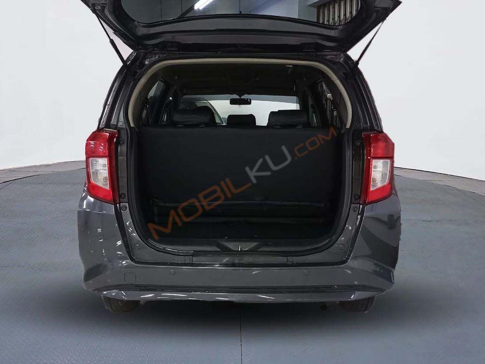 Mobil Toyota Calya 2018