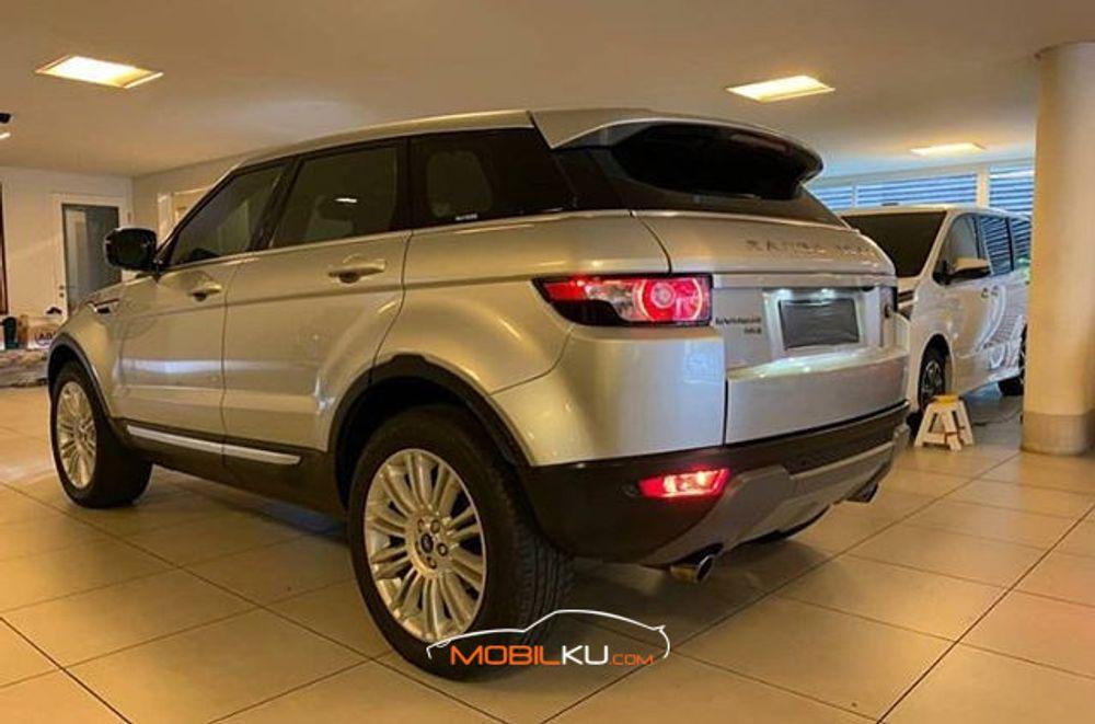 Mobil Range Rover Evoque 2013