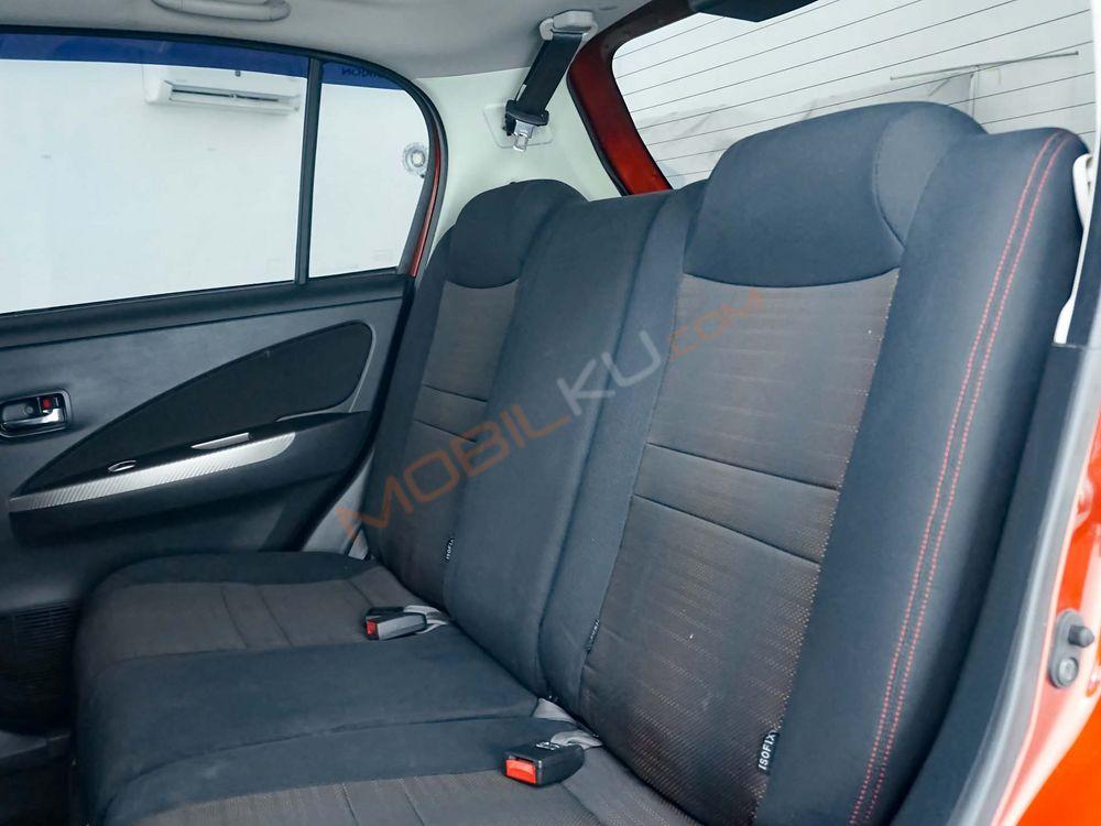 Mobil Daihatsu Sirion 2016