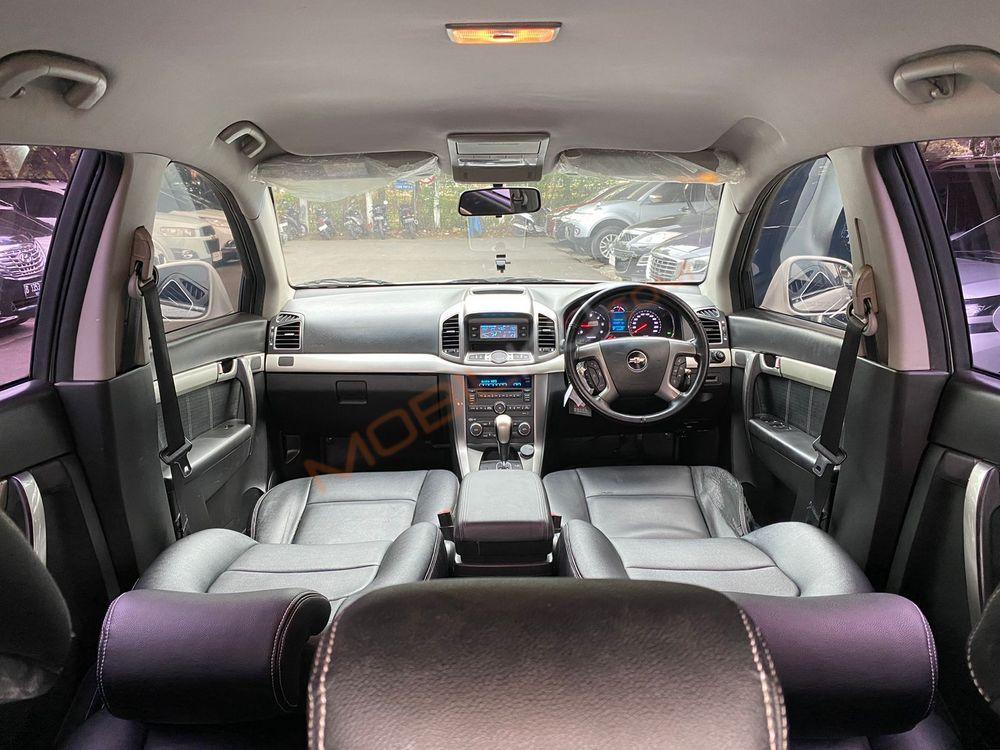 Mobil Chevrolet Captiva 2015
