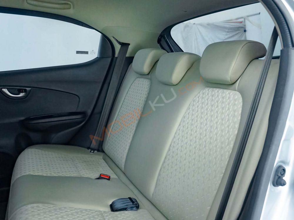 Mobil Honda Brio 2022