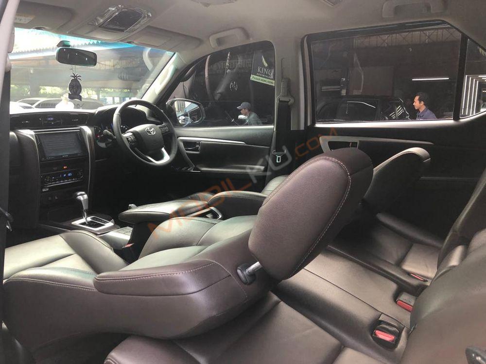 Mobil Toyota Fortuner 2019