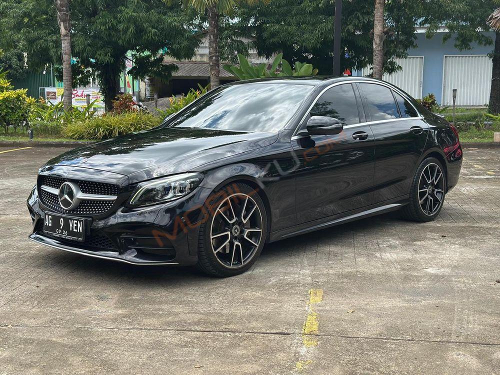 Mobil Mercedes-Benz C-Class 2020