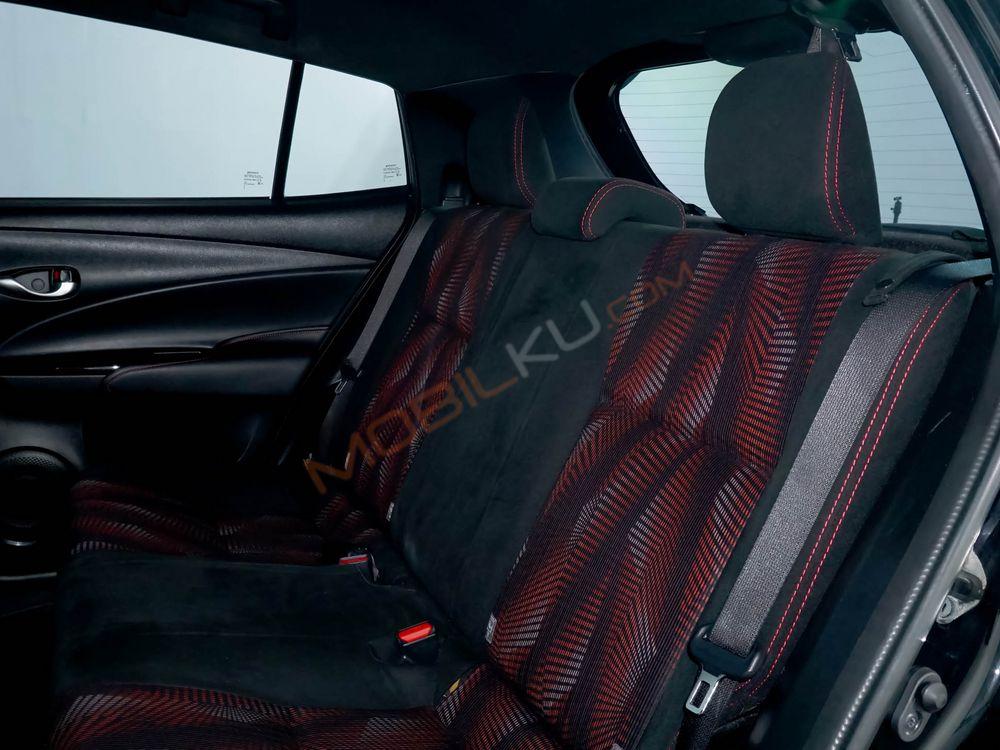 Mobil Toyota Yaris 2018