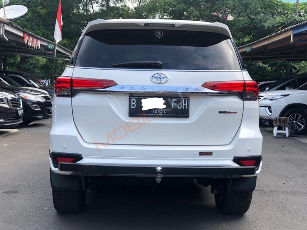 Mobil Toyota Fortuner 2019