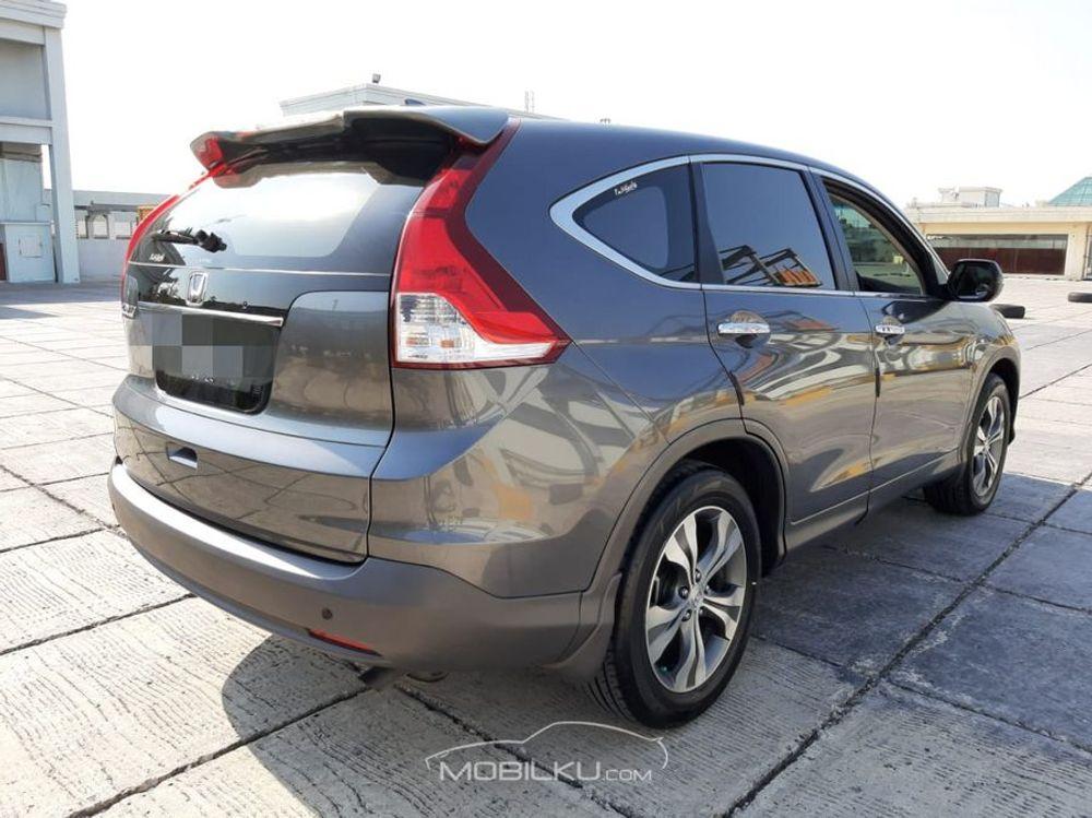 Mobil Honda CR-V 2014