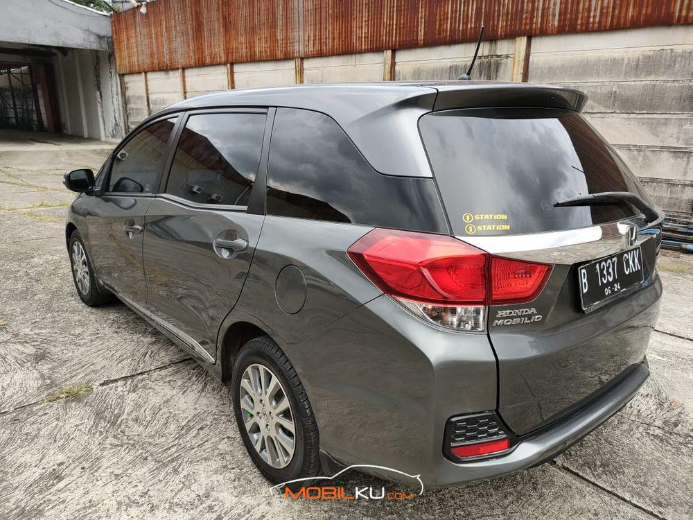 Mobil Honda Mobilio 2014
