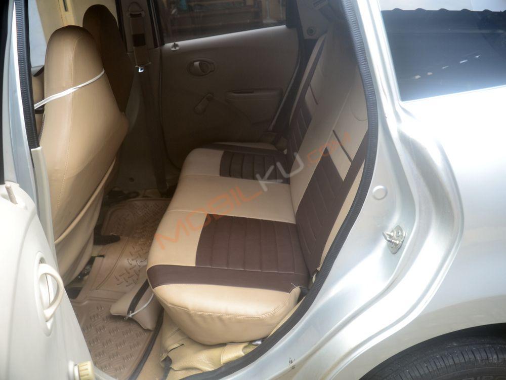 Mobil Datsun GO+ 2014