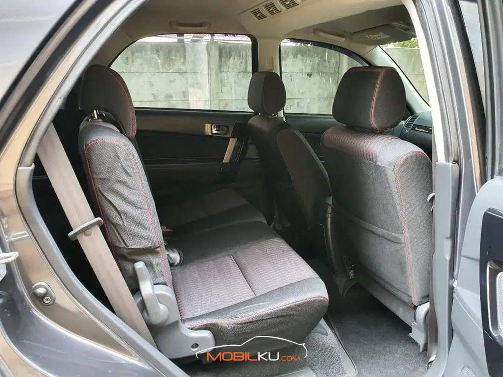 Mobil Daihatsu Terios 2016