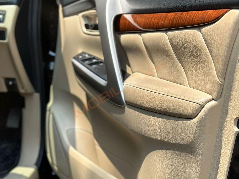 Mobil Mitsubishi Pajero Sport 2019