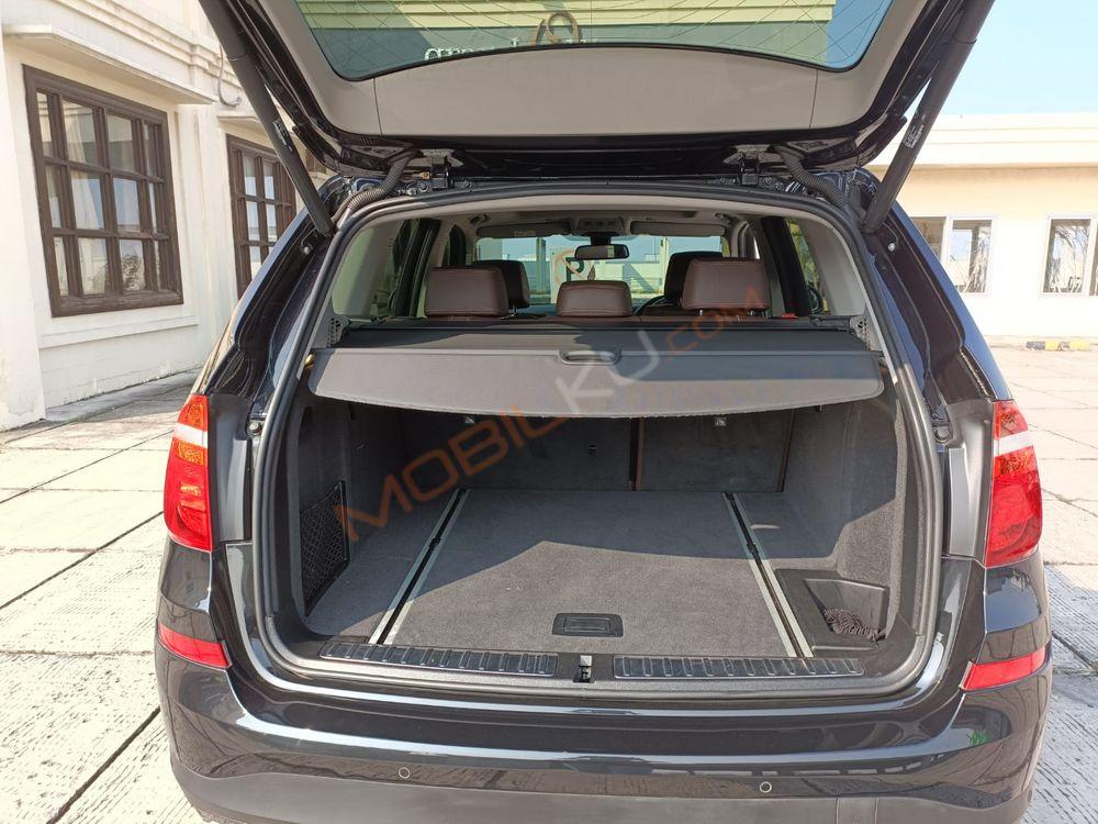 Mobil BMW X3 2016