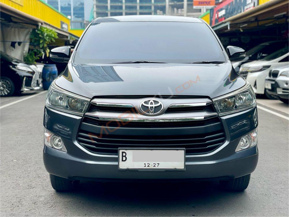 Mobil Toyota Kijang Innova 2017