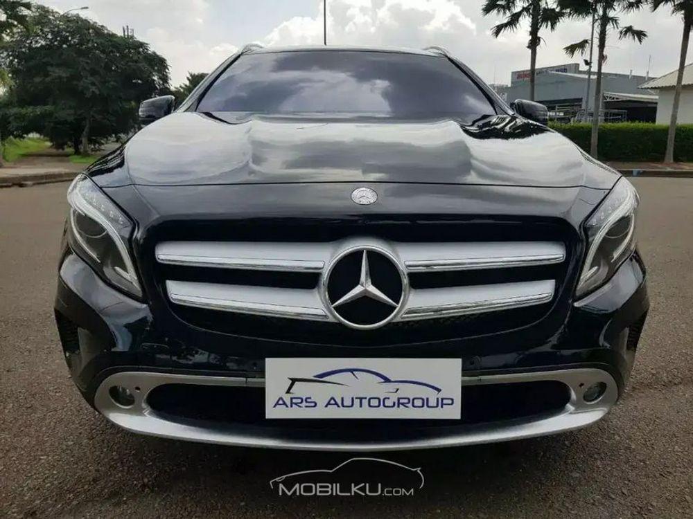 Mobil Mercedes-Benz GLA 2014