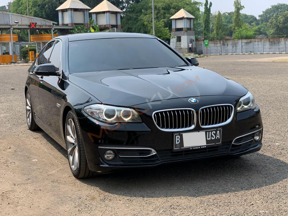 Mobil BMW 5 Series 2016