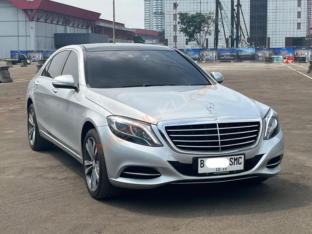 Mobil Mercedes-Benz S-Class 2015