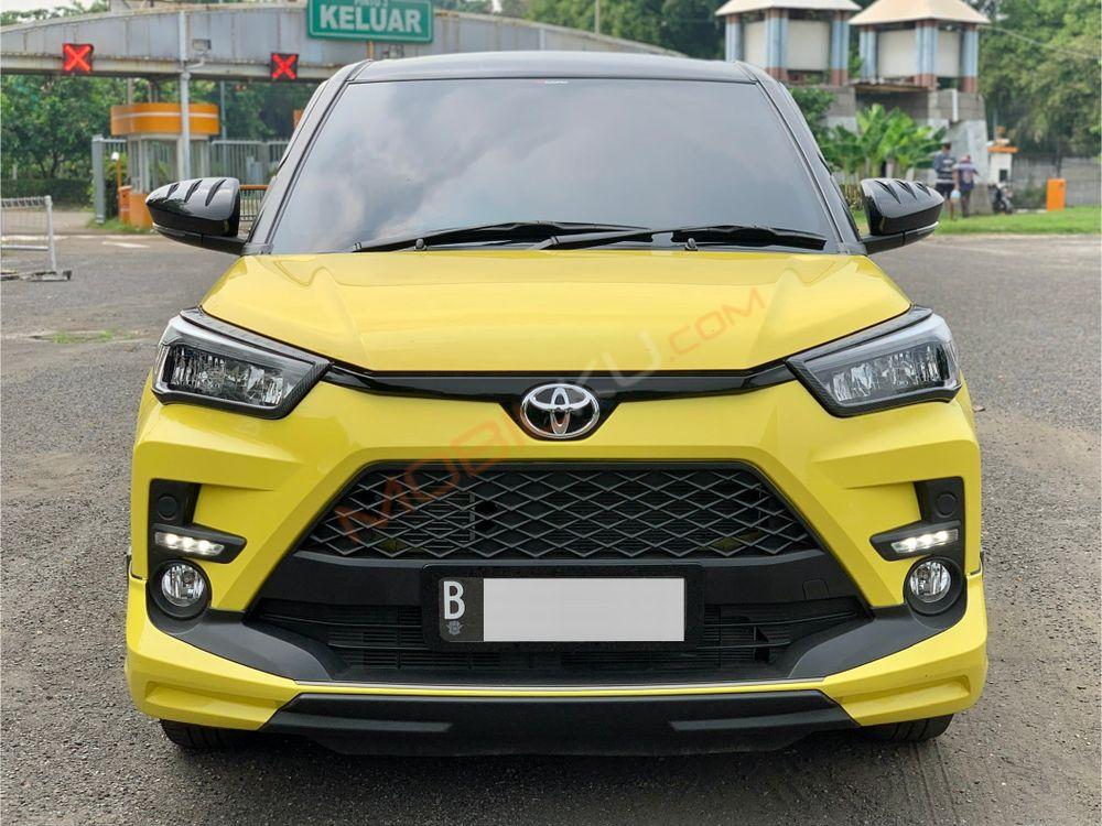Mobil Toyota Raize 2022