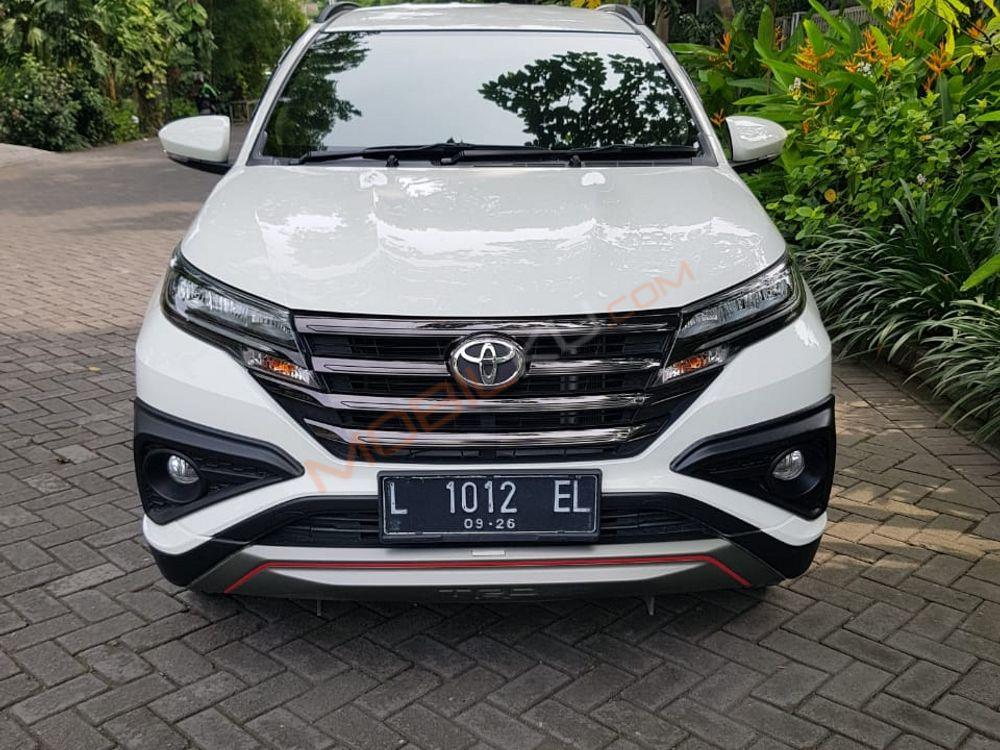 Mobil Toyota Rush 2021