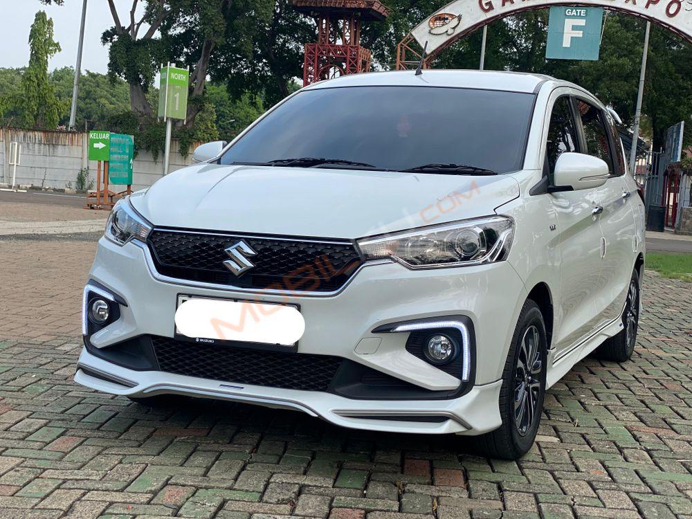 Mobil Suzuki Ertiga 2022