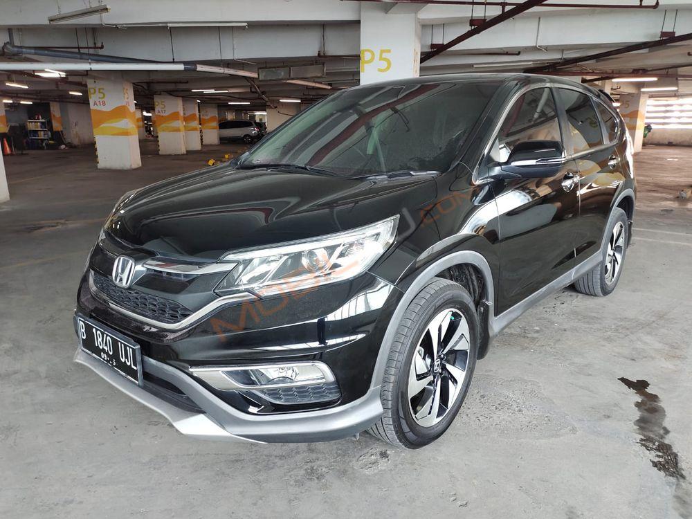 Mobil Honda CR-V 2015