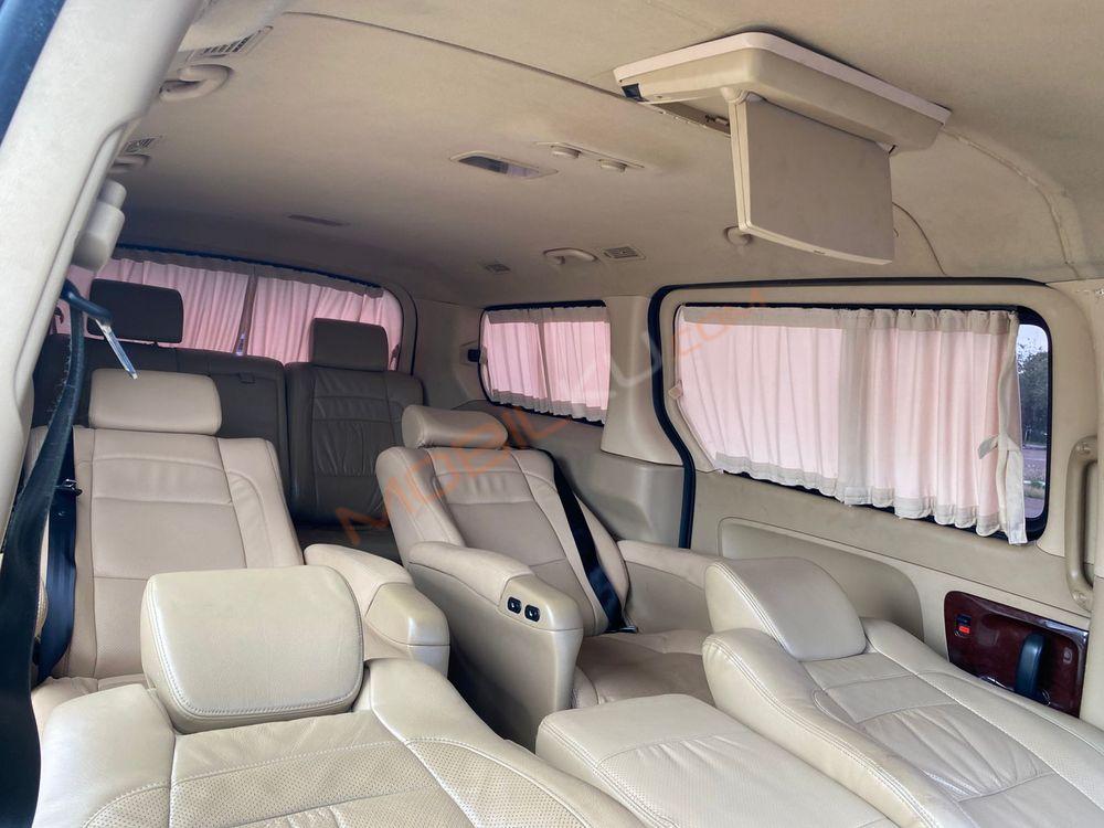 Mobil Hyundai Stargazer 2015